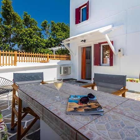 Niki'S Home Adamantas  Екстериор снимка
